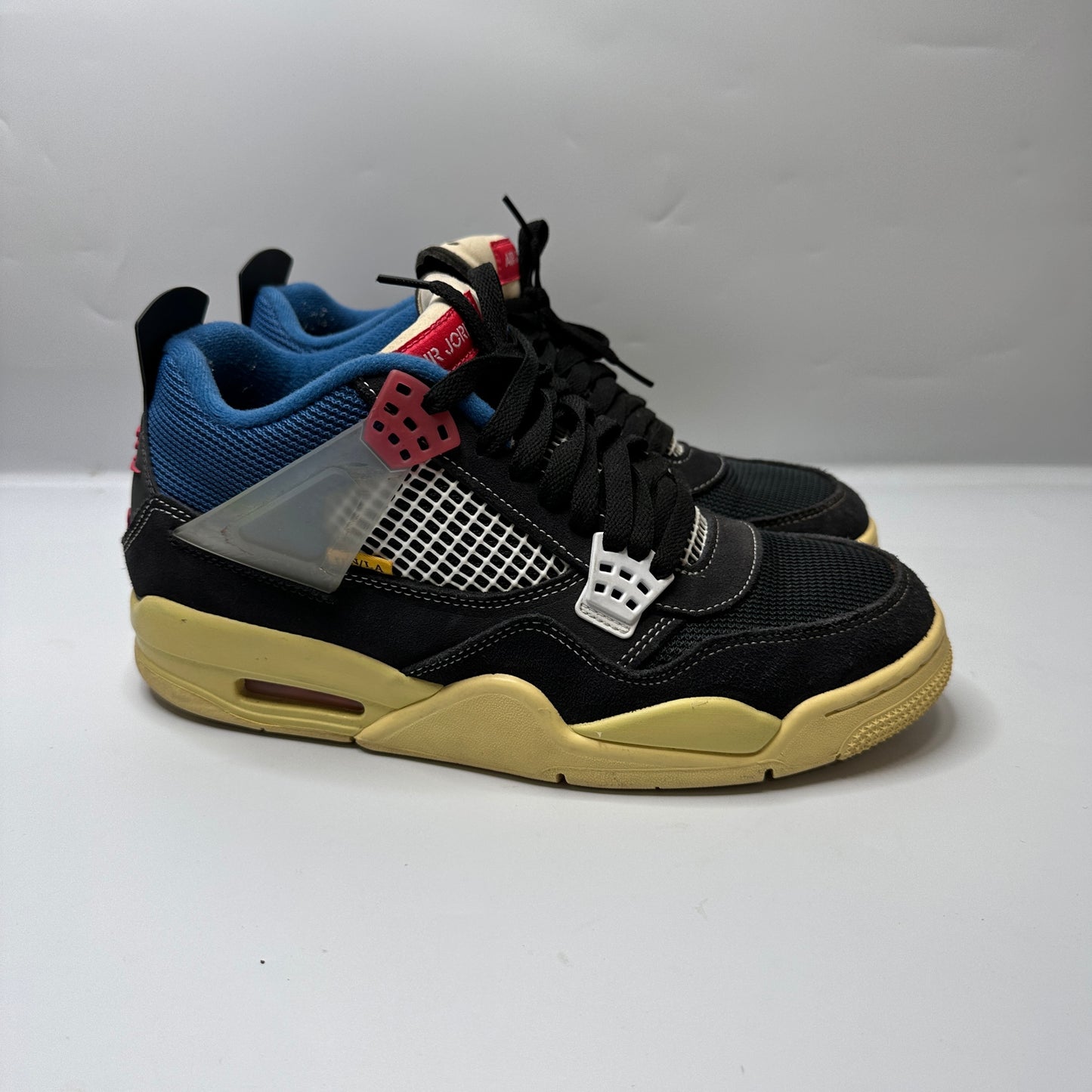 Jordan 4 x Union LA Off Noir