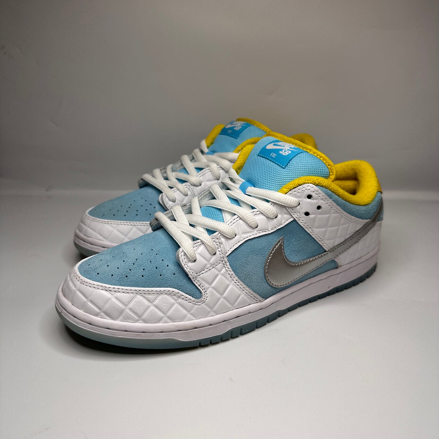Nike SB Dunk Low x FTC