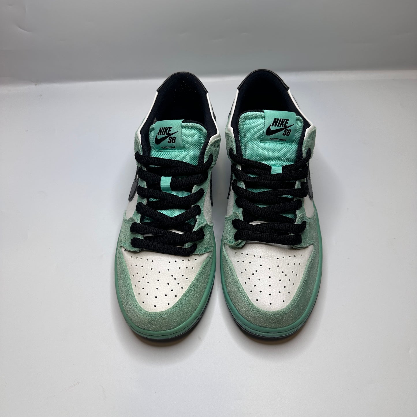Nike SB Dunk Low Sea Crystal (2016)