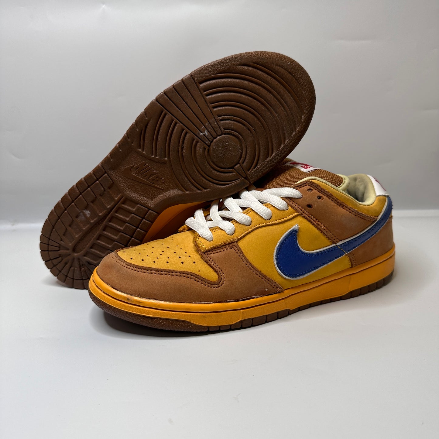Nike SB Dunk Low Newcastle (2007)