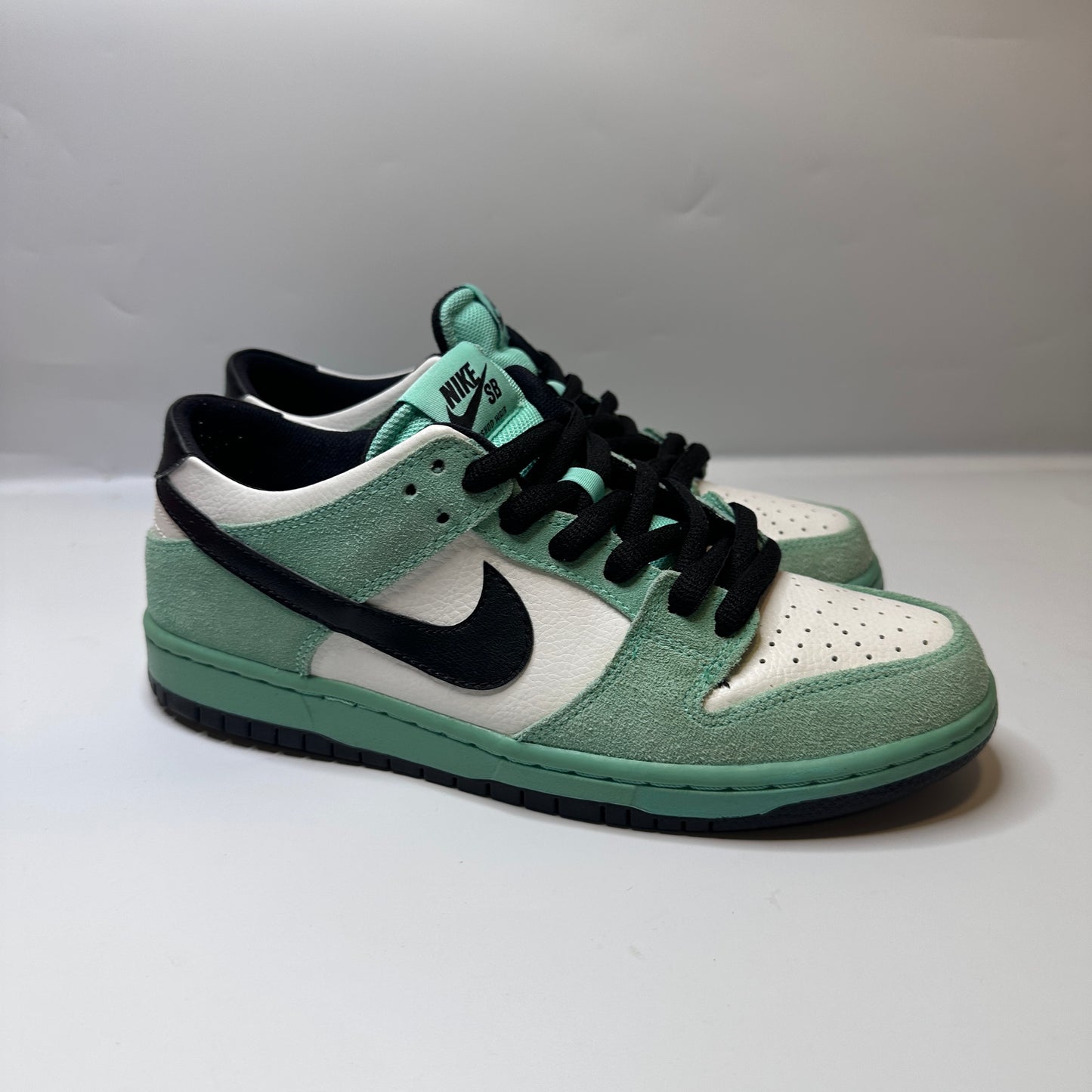Nike SB Dunk Low Sea Crystal (2016)
