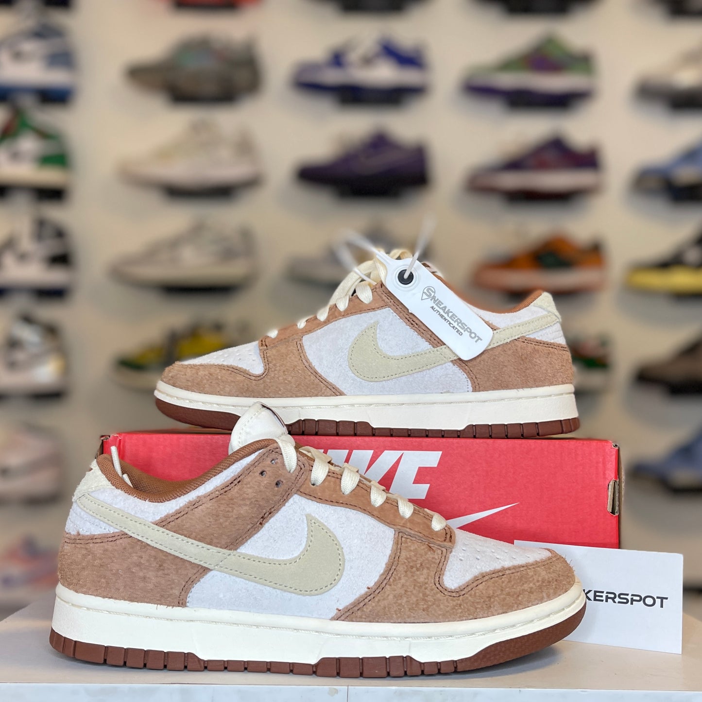 Nike Dunk Low Medium Curry