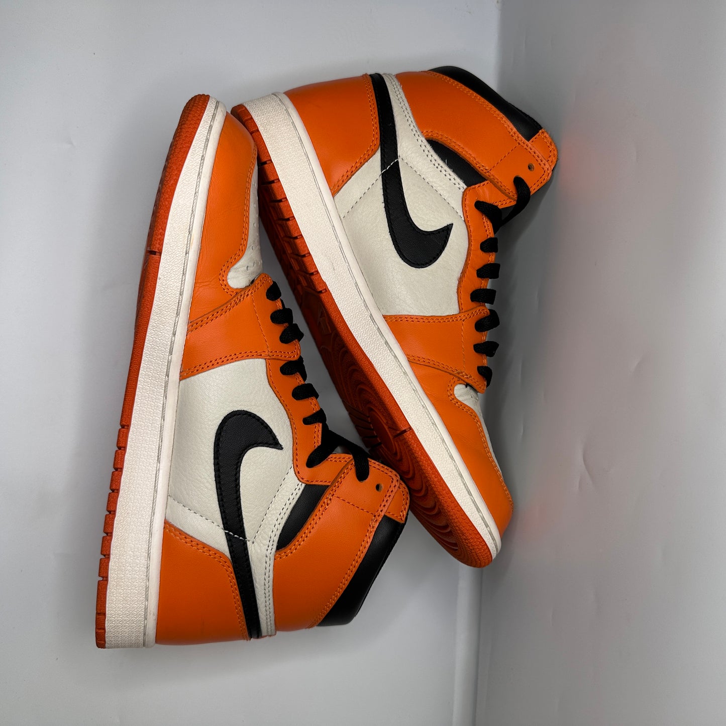 Jordan 1 High Reverse Shattered Backboard