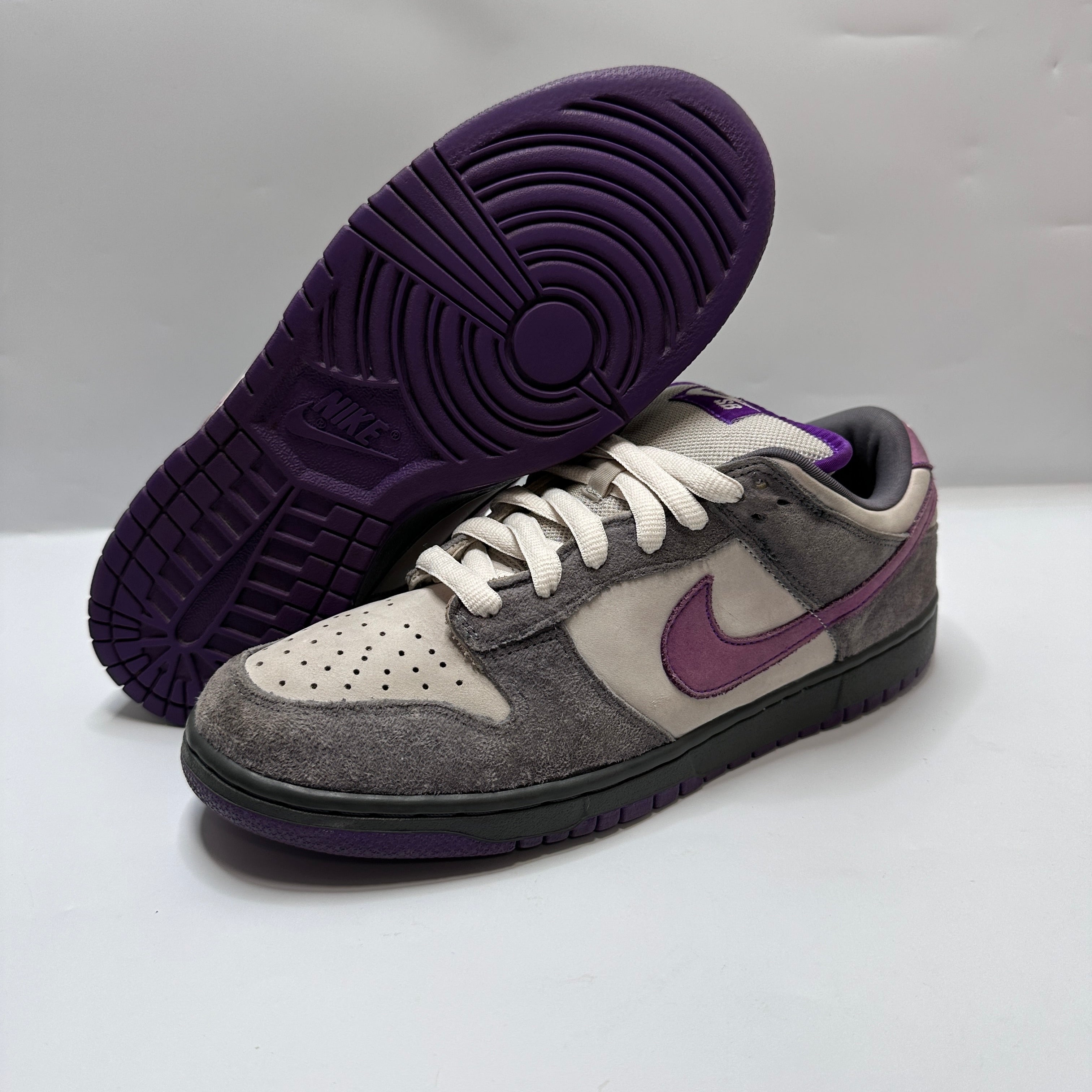 Sb dunk purple on sale pigeon