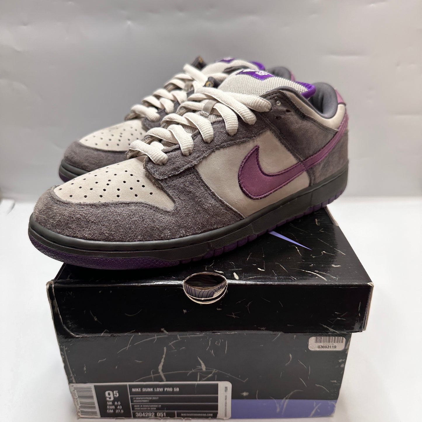 Nike SB Dunk Low Purple Pigeon (2006)
