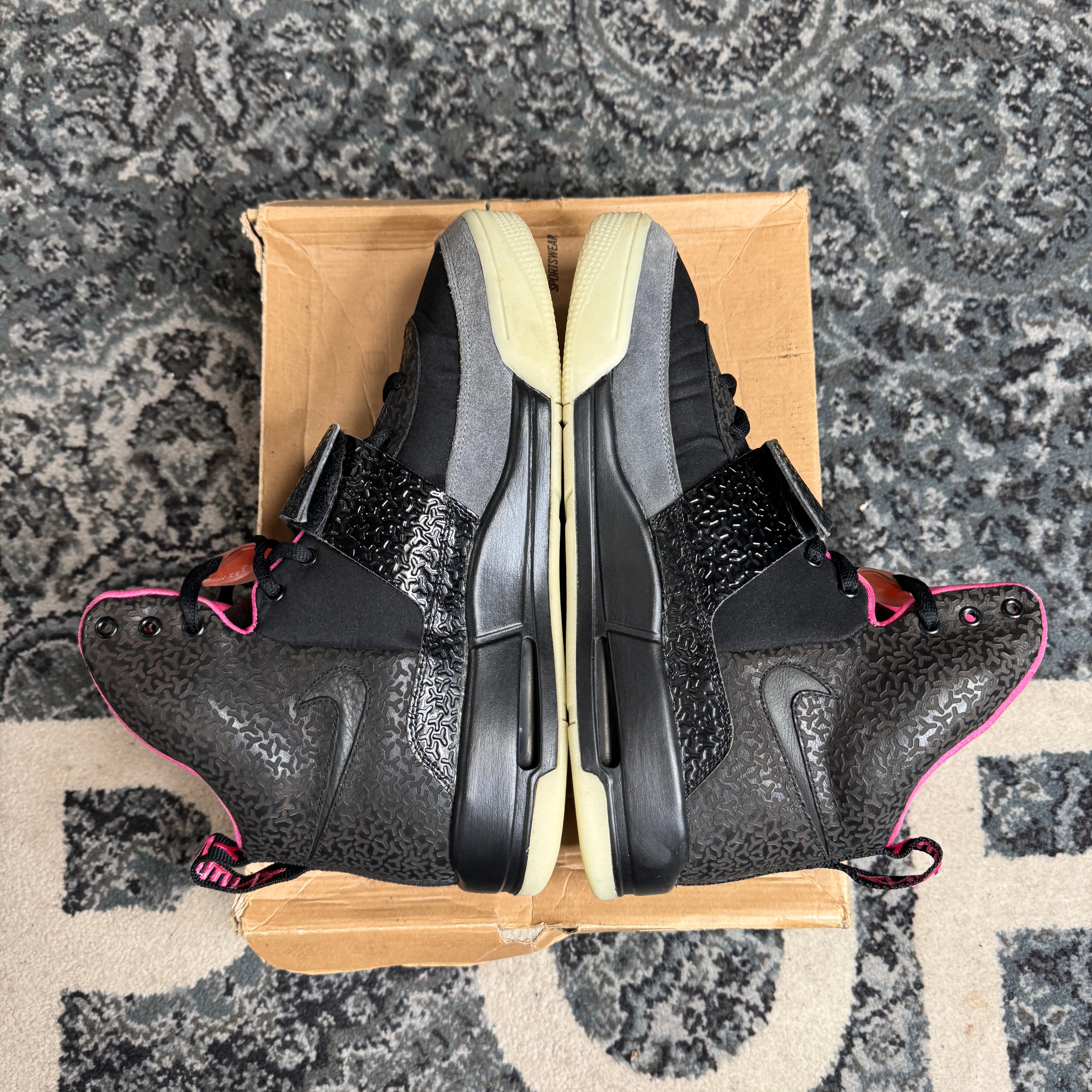 Air yeezy 1 authentic best sale