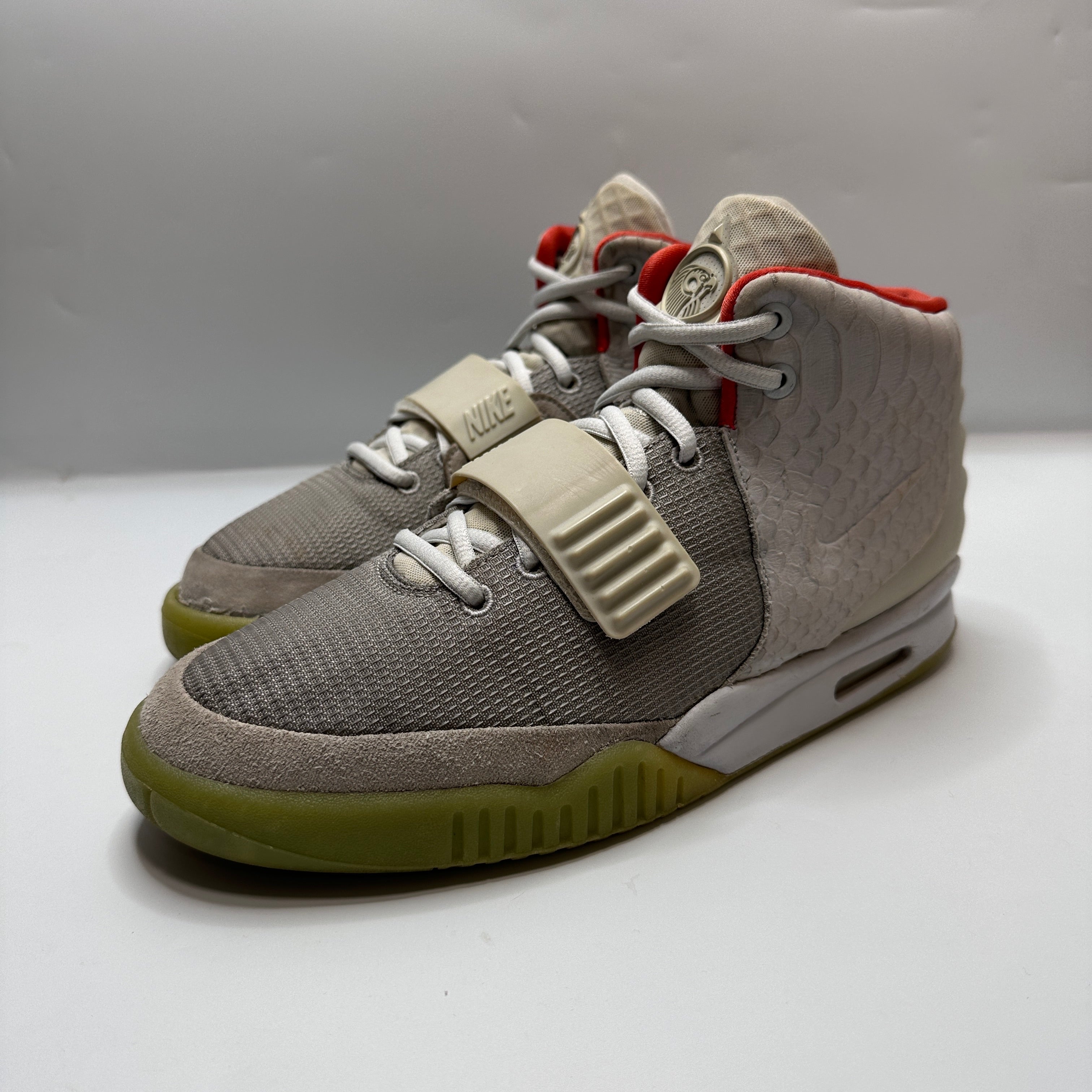 Air yeezy outlet 2 platinum