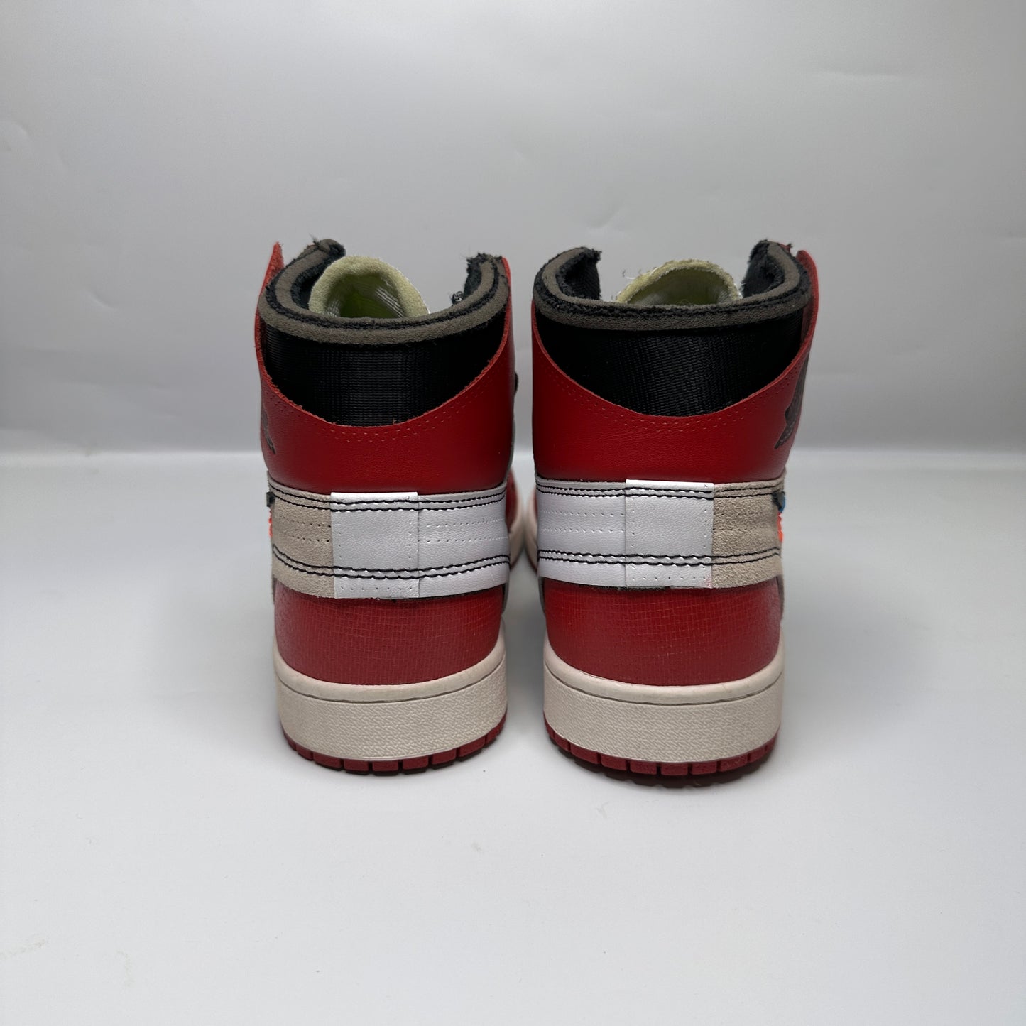 Jordan 1 High x Off White Chicago