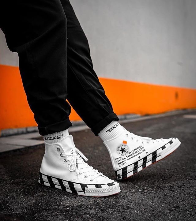 Off white shop converse style